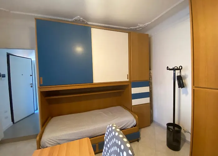 Renovated With Two Single Beds Milano