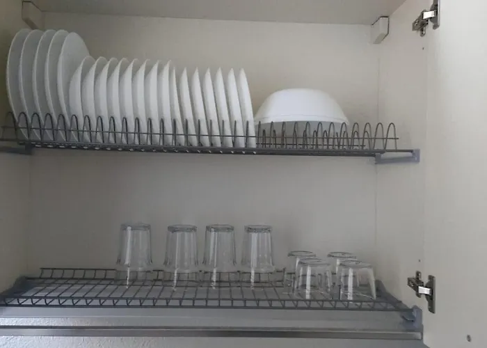 For 6 Peaple Close To The Red Metro Appartement