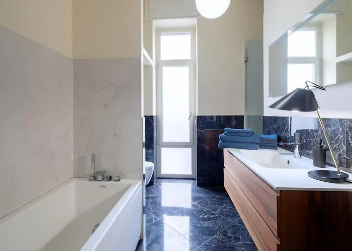 10 Minuti Dal Duomo - Elegante Domus Милан