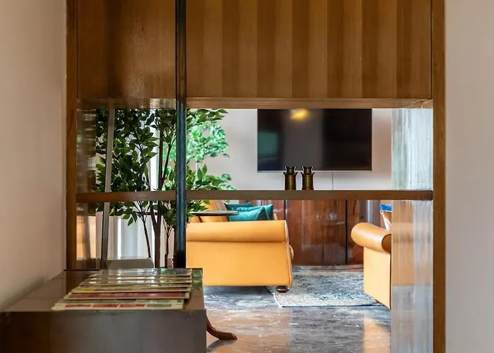 10 Minuti Dal Duomo - Elegante Domus Апартаменты *