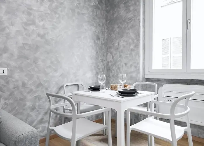 Easylife - - Niccolini 20 - Porta Garibaldi 아파트