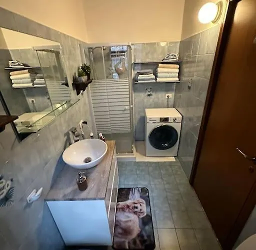 Lovely 2-bedroom *