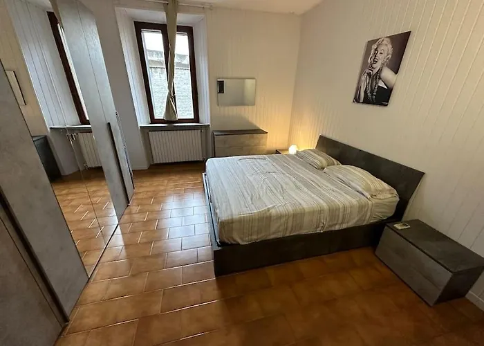 Apartmán Lovely 2-bedroom *