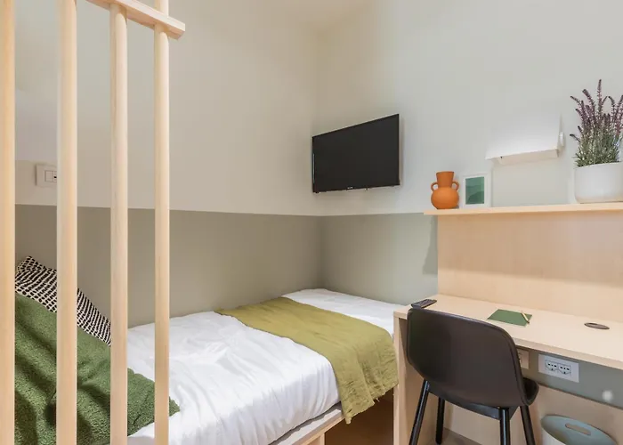 Well-located Campus Near Park * Milano