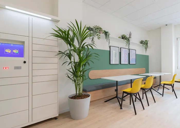 Well-located Campus Near Park Milano