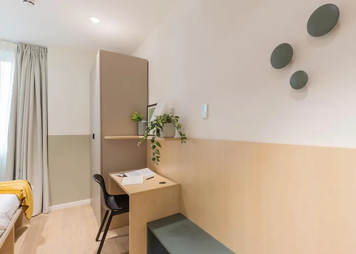 Well-located Campus Near Park Appartement Milaan