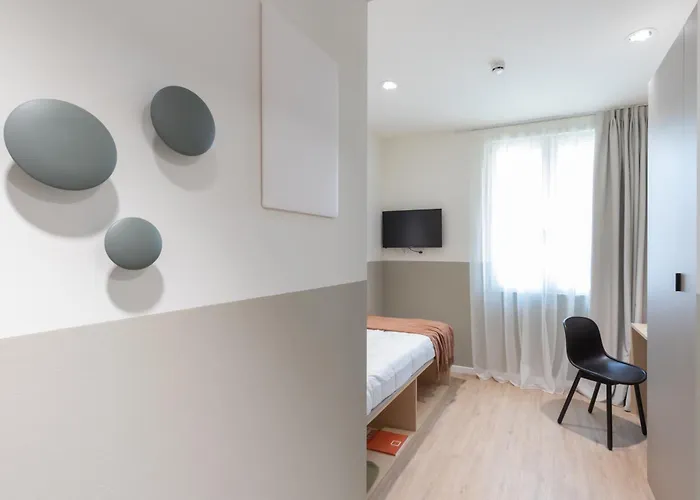 Well-located Campus Near Park Appartamento Milano