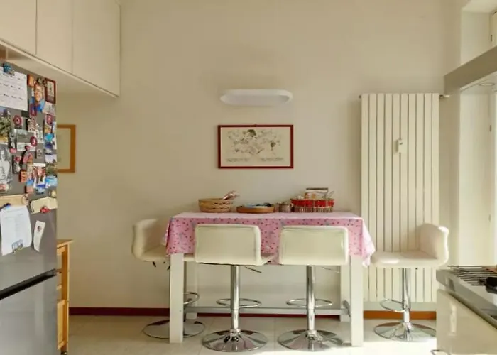 Stanza Nr 4 In Incantevole In Zona Solari Penzion Milán