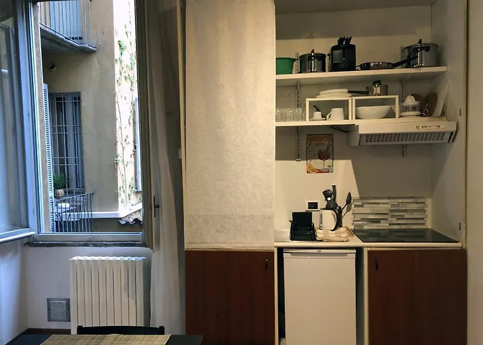 Brera Vip Spotlight - Brera - Duomo - Castello Sforzesco - Lanza Metro M2 *