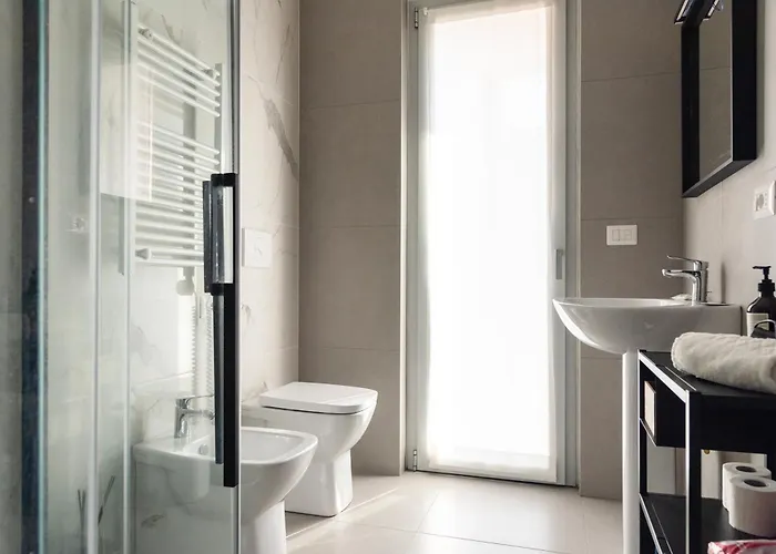 San Siro Fiera - Youhosty * 밀라노