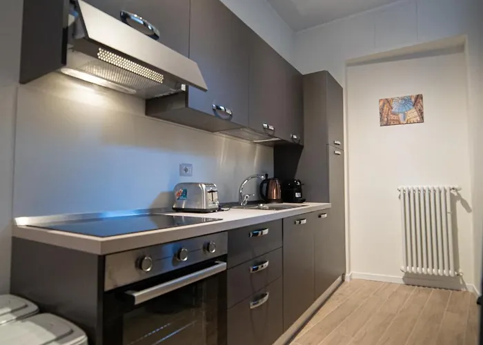Rifugio Milanese Con Parcheggio Privato, Ambiente Tranquillo E Convenienza