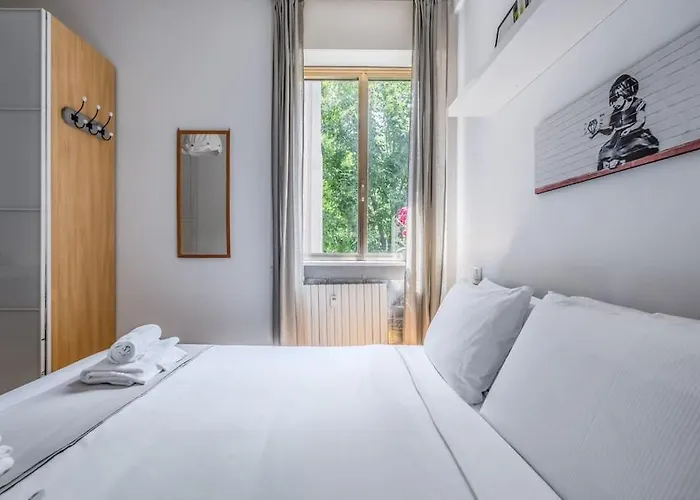 Luxury In Navigli Daire *