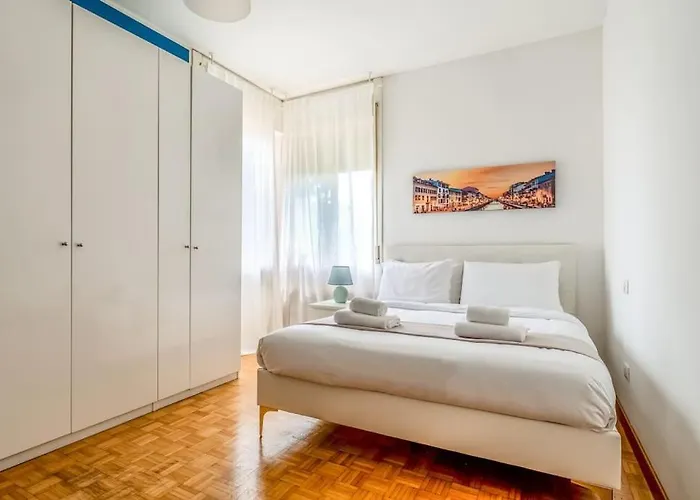 Luxury In Navigli Daire *