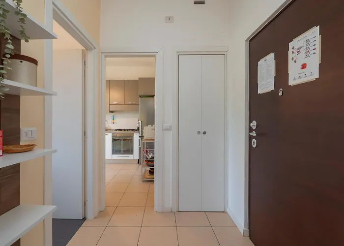 I Host - Forze Armate 83 *