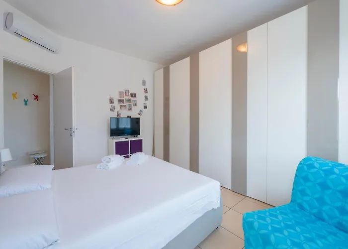 شقة I Host - Forze Armate 83