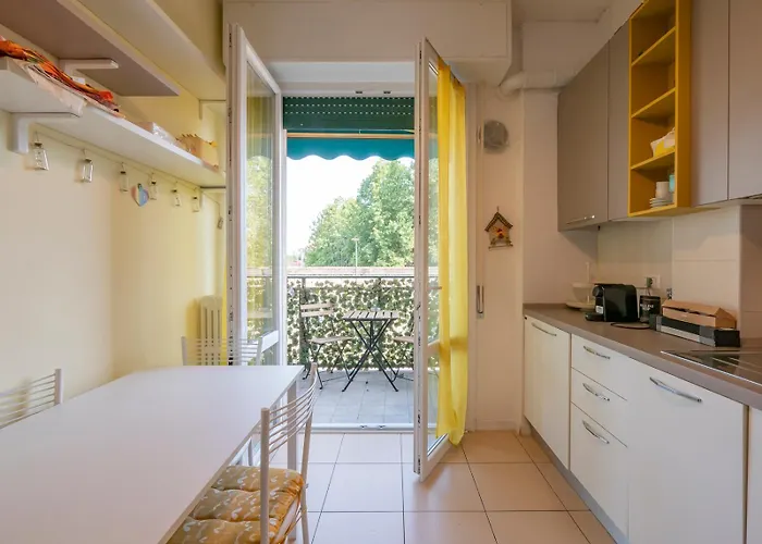 شقة I Host - Forze Armate 83 *