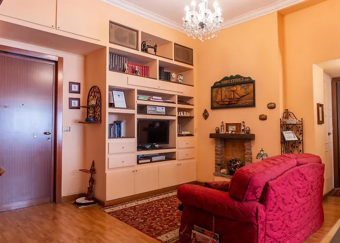 Duomo Walking Distance Elegant Flat With View * Milano