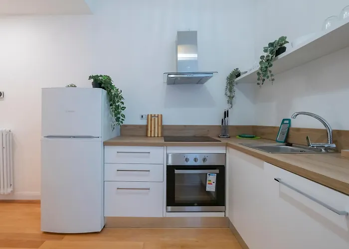 I Host - Gressoney 1 Апартаменты *