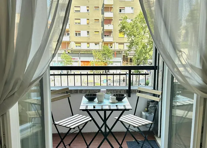 Modern Mm3 Afforifn Only 15 Min From Duomo Apartmán *