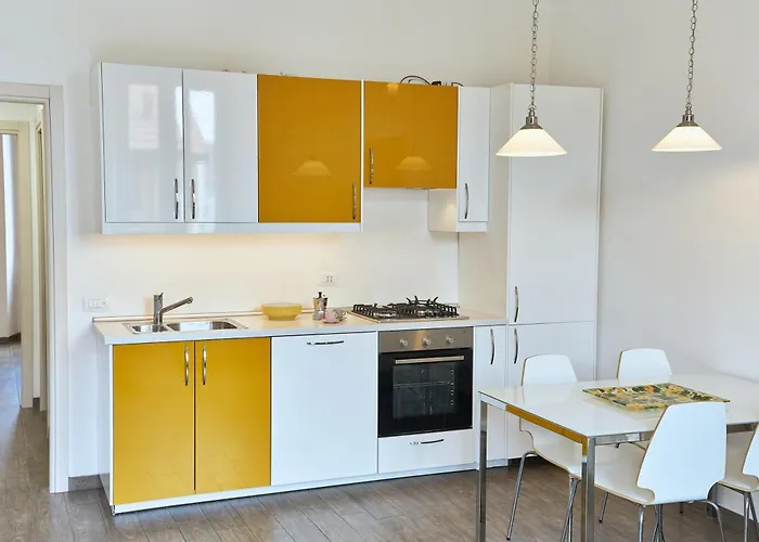 Xenia - Two-room In Fondazione Prada * 밀라노