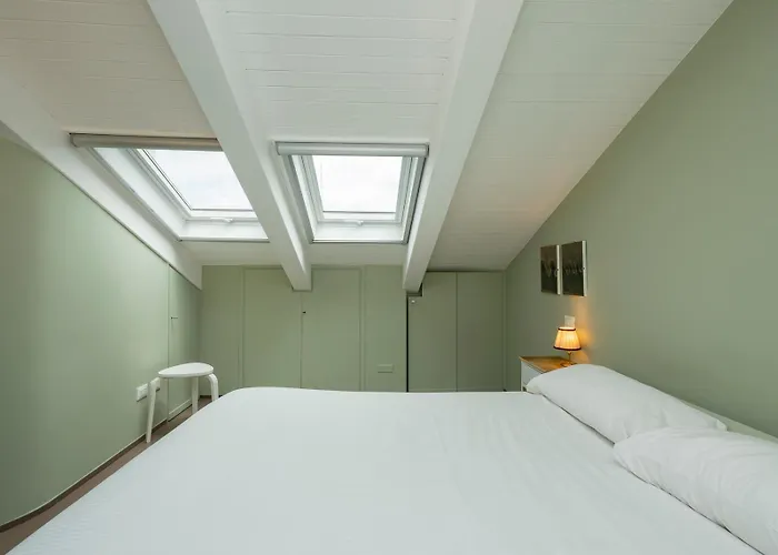 Xenia - Attic In San Siro Area *