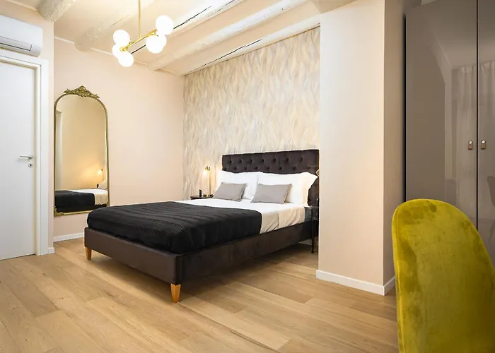 Arco Della Pace - Stylish In The Heart Of Apartment