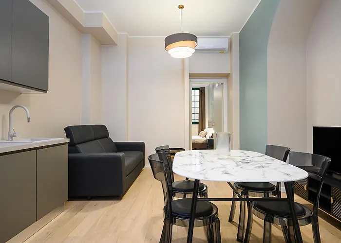 Appartamento In Porta Garibaldi & Chinatown - Center Well Connected Milano
