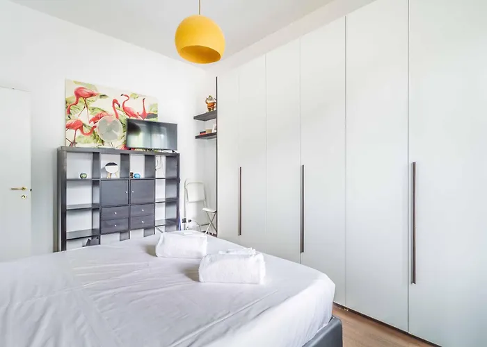 Domusmi Massarenti 아파트 *