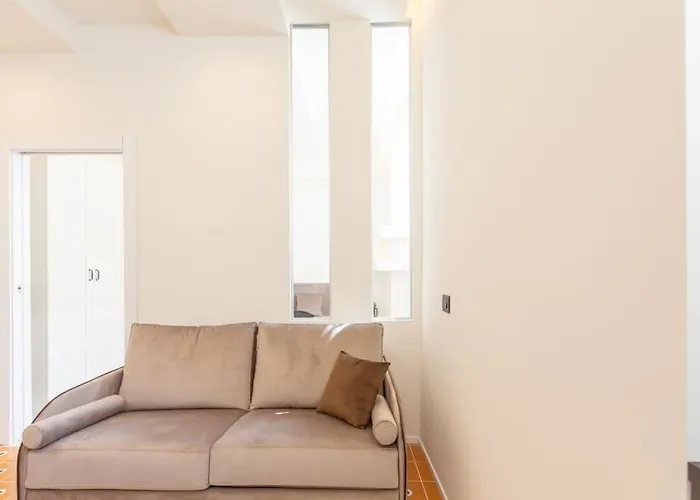 Apartman 4fo6 Navigli-duomo -yellow Chic -