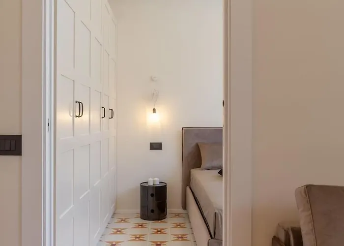 Apartman 4fo6 Navigli-duomo -yellow Chic - Milánó