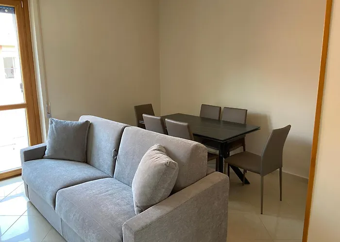 Banhome Navigliopavese Milaan