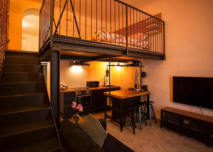 Loft In Centro A Con Accesso Privato *