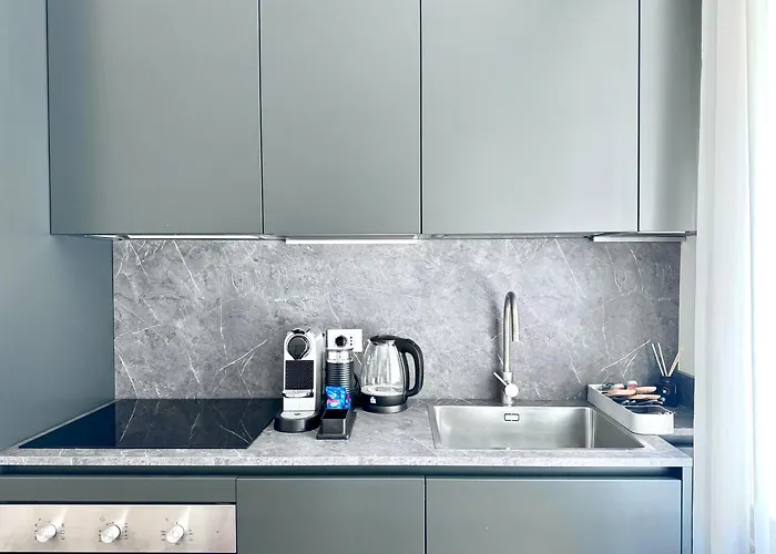 And Beauty Duomo - Pink 米兰