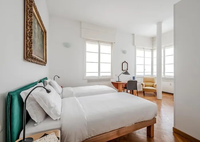 Ceradini With Balcony R&r *