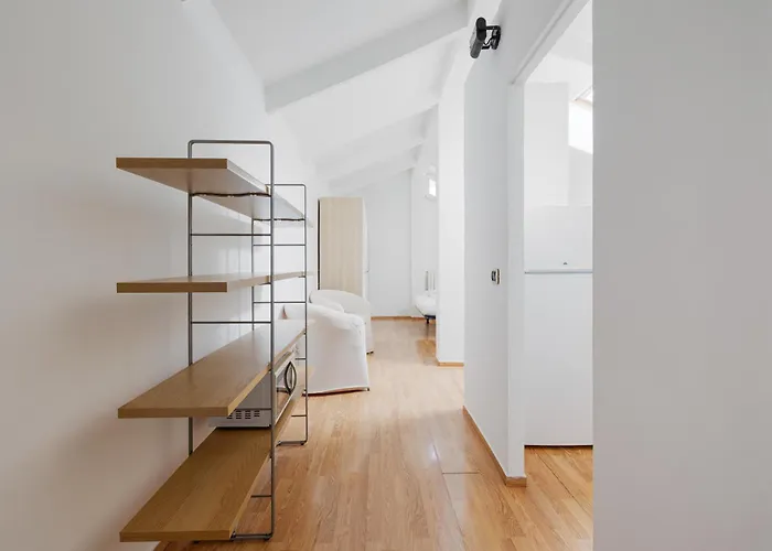 Guesthost - Viale Umbria Bright מילאנו