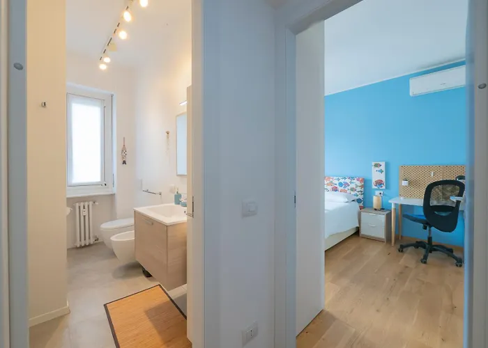 Xenia - Colorful In Citta Studi Area