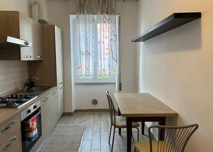 Confortevole Апартаменты Милан