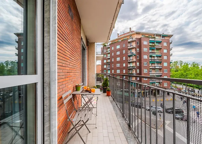The Circle - Ampio Sui Navigli - Self-check In Milaan