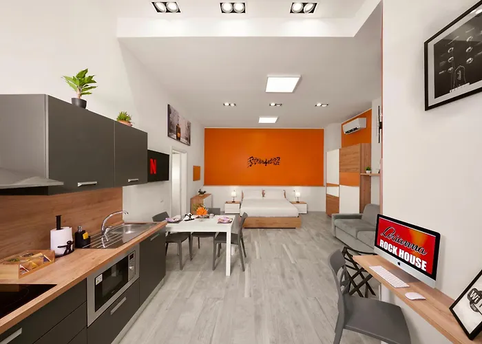 Daire Lorianna Rock House *