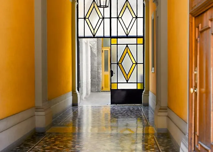 Daire Lorianna Rock House *