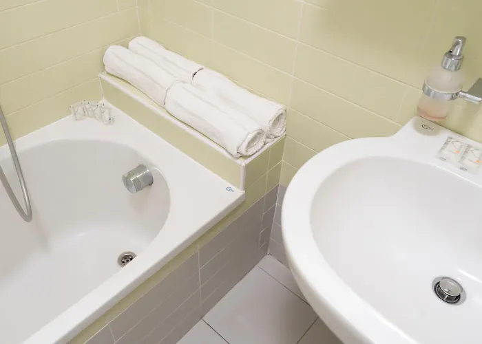 Апартаменты Var24 Loreto - Duomo-modern House Милан