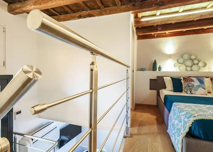 Апартаменты Casera Loft, Historic Courtyard In Navigli Милан