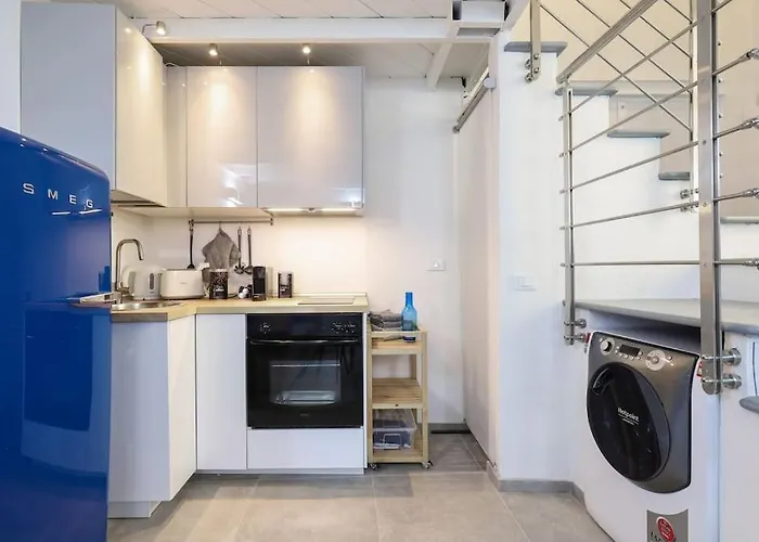 Апартаменты Casera Loft, Historic Courtyard In Navigli Милан