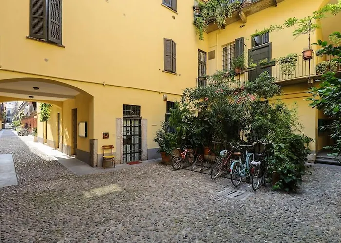 Апартаменты Casera Loft, Historic Courtyard In Navigli