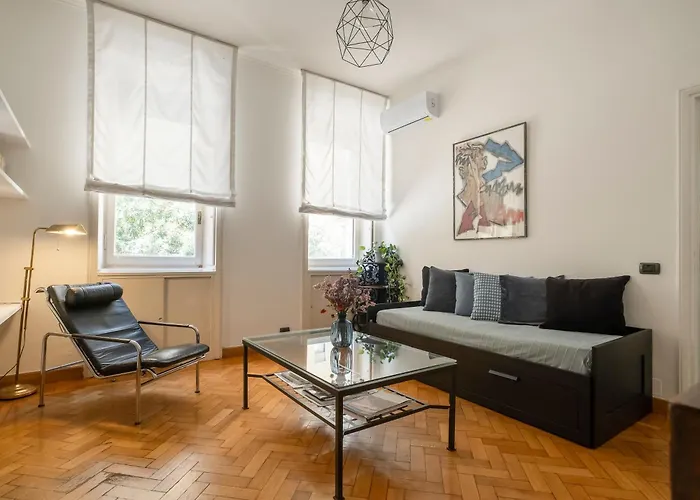 Homemi 5 Vie * Milano