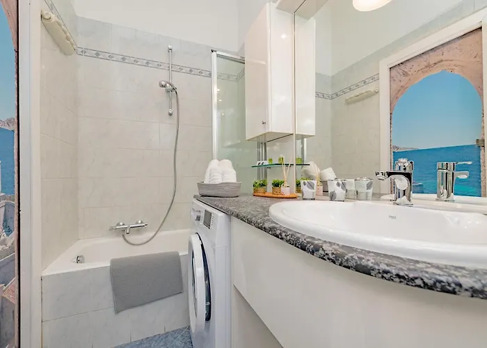 Διαμέρισμα Turrohouse-duomo 12 Minutes Away *