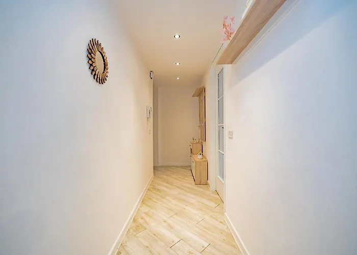 Turrohouse-duomo 12 Minutes Away Διαμέρισμα