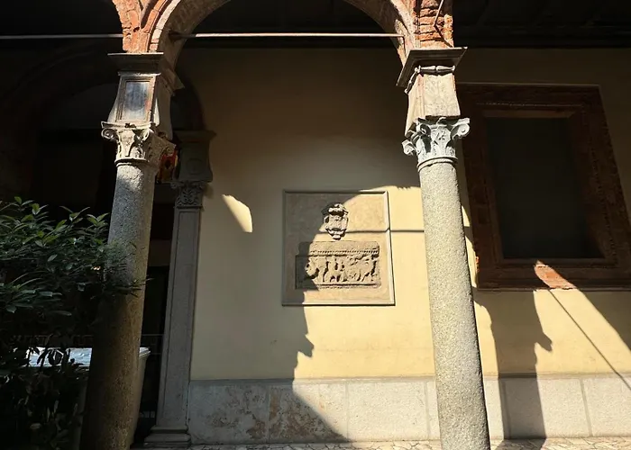 Intrho Duomo Modern With Hammam Apartment