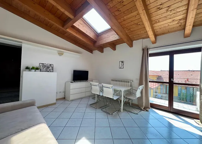 Big Mansarda Goldoni - Duomo M4 Lin Airport Milaan