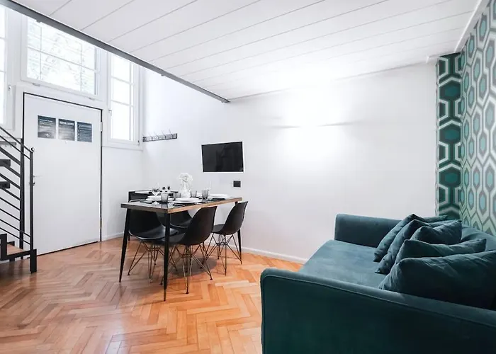 Easylife - - Anfossi 18 - Porta Vittoria *